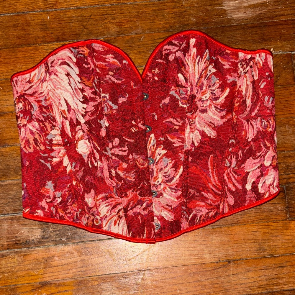 Floral Red Corset Top XL
